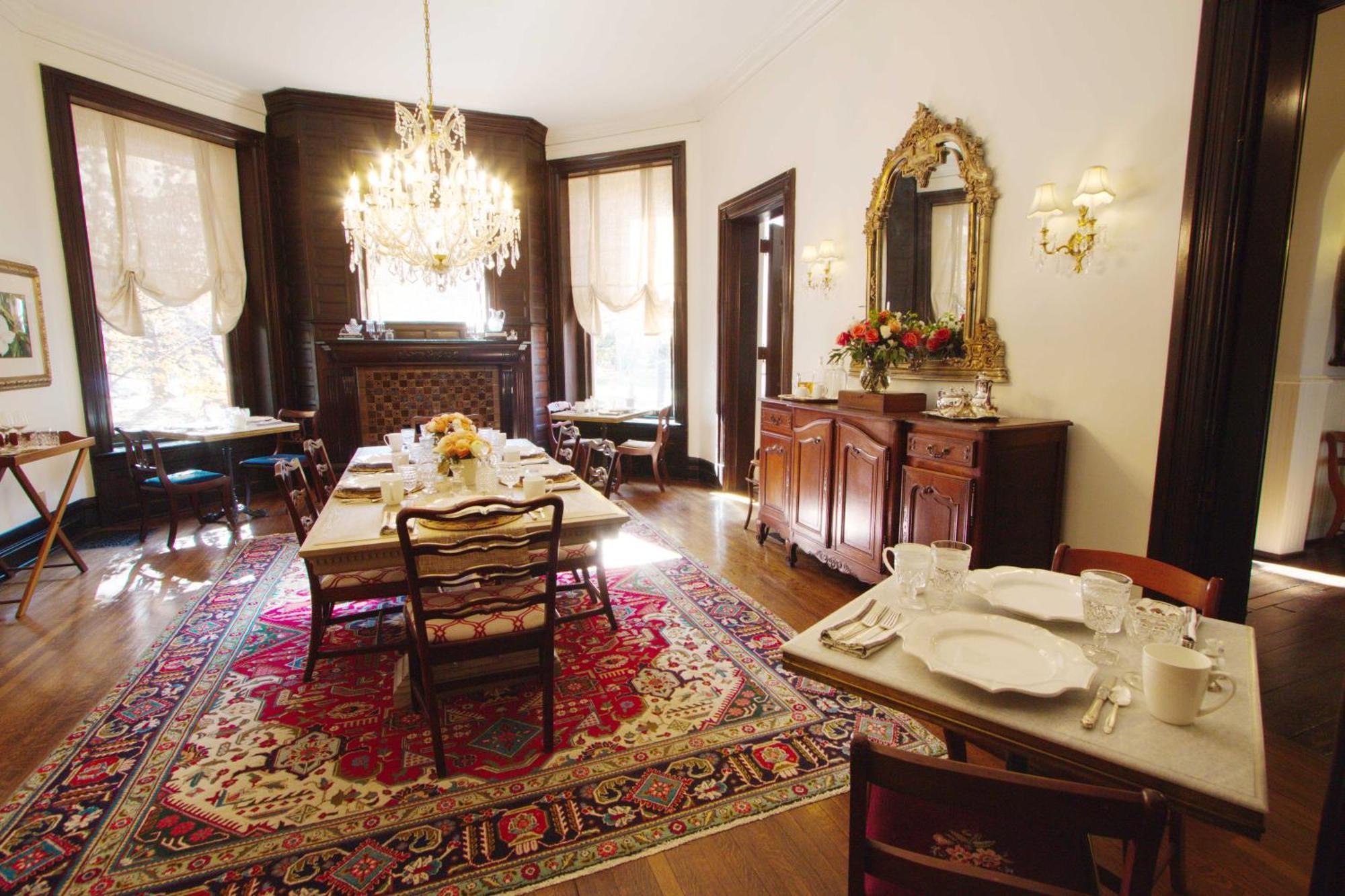 Louisville Bourbon Inn Dış mekan fotoğraf